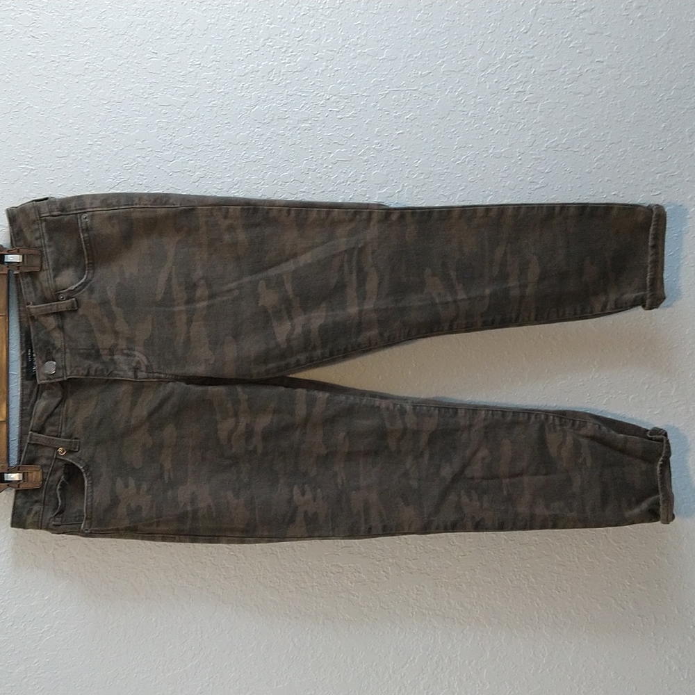Lucky Brand ladies camo Lolita skinny jeans